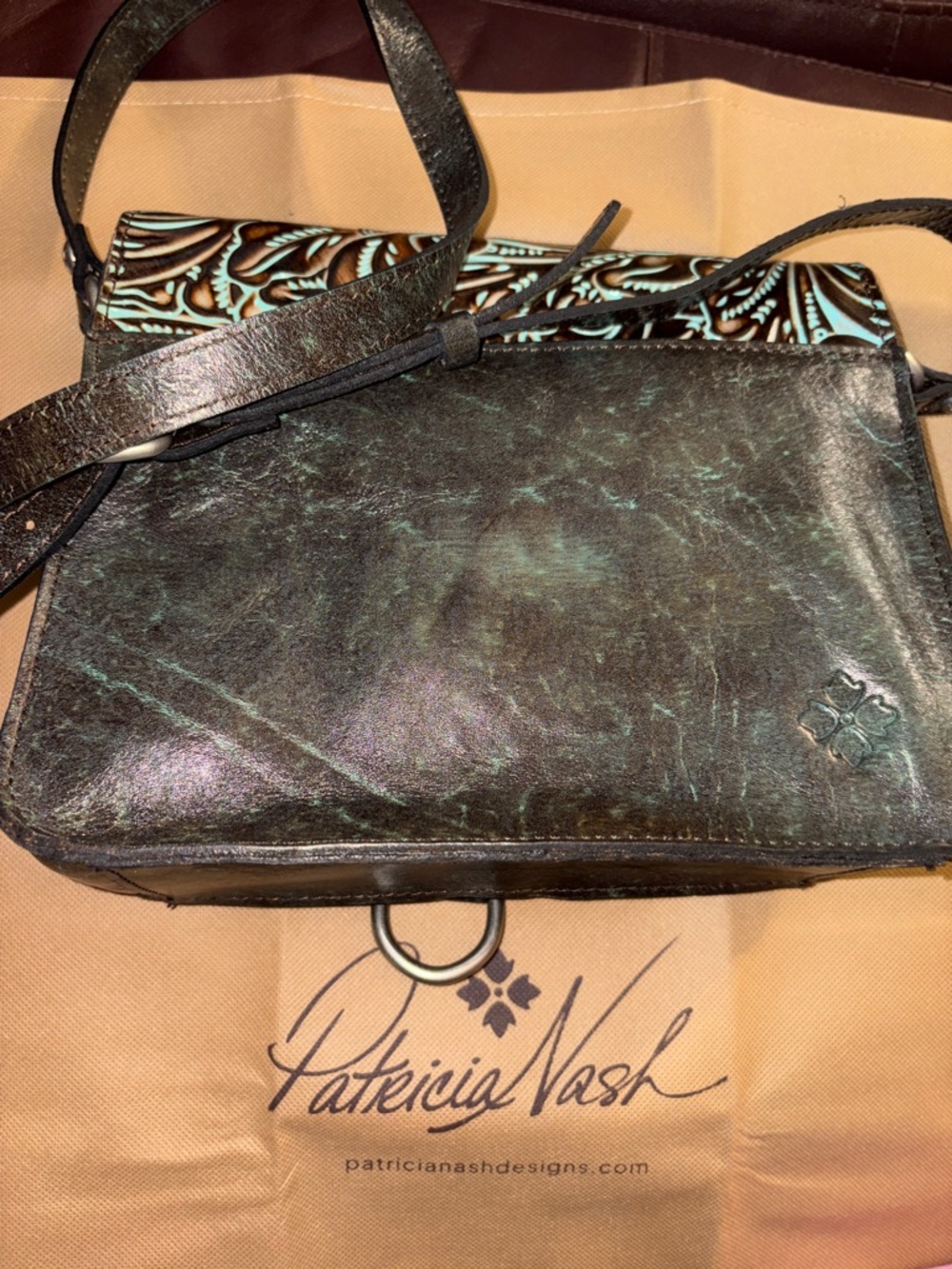 Patricia Nash IIina Turquoise Tooled Leather Floral Crossbody Bag - Picture 4 of 9